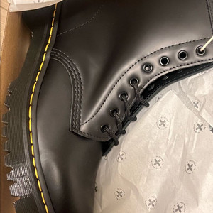 새상품,택포)닥터마틴 8홀 1460 BEX 부츠 290