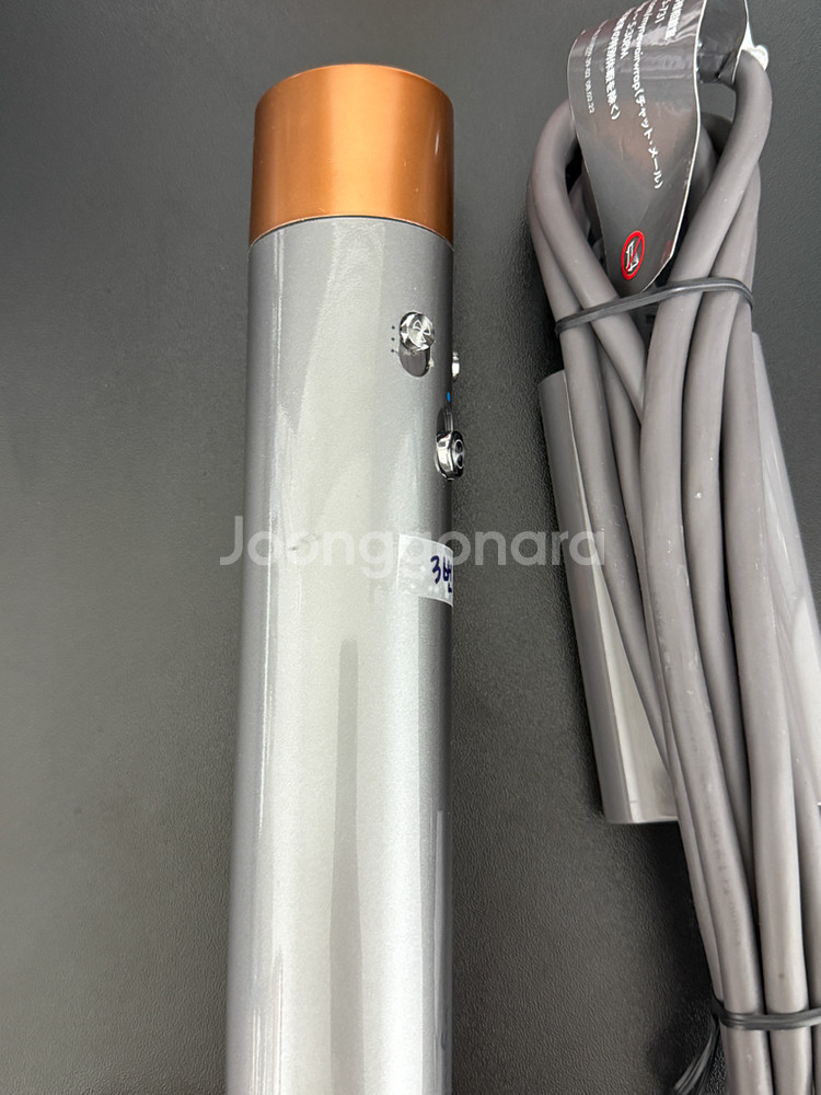 다이슨 에어랩 110볼트 HS05 본체만--3