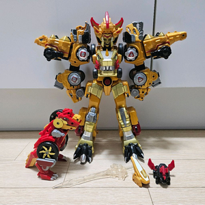 다이노코어 얼티밋 디버스터 판매합니다.