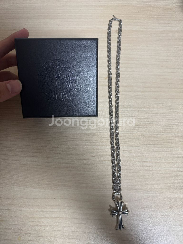 크롬하츠 십자가 목걸이--0