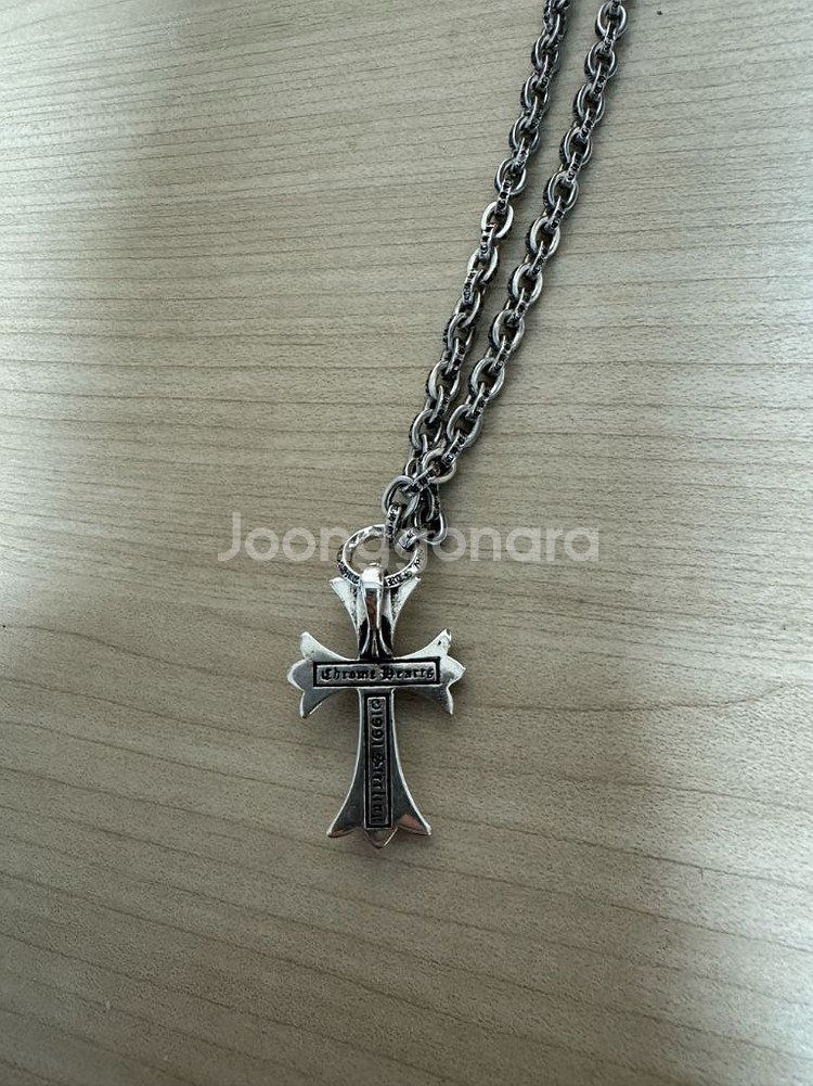 크롬하츠 십자가 목걸이--3