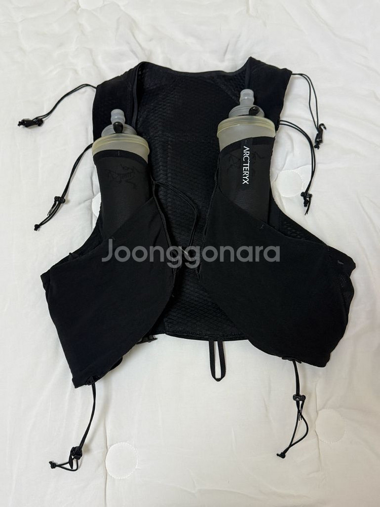 아크테릭스 Norvan 7 트레일 러닝 베스트 블랙 M--0