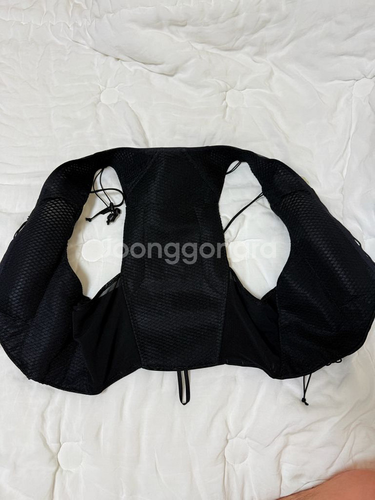 아크테릭스 Norvan 7 트레일 러닝 베스트 블랙 M--4