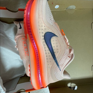 새상품)나이키 페가수스 프리미엄 270