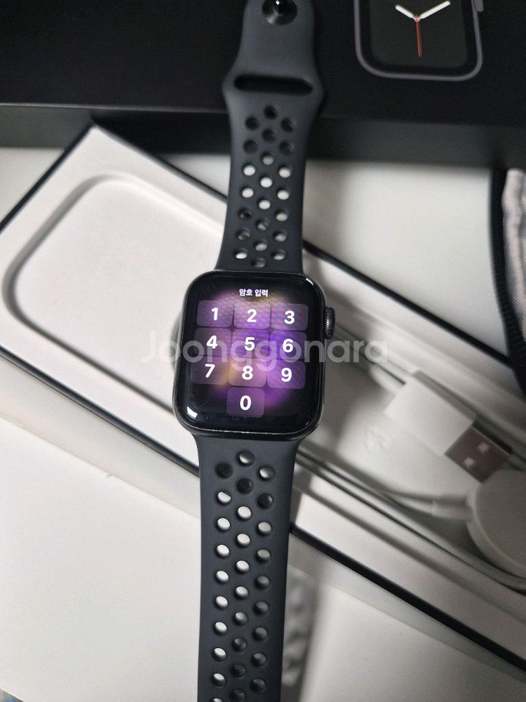 셀룰러 애플워치se 나이키에디션 40mm 스페이스그레이--0