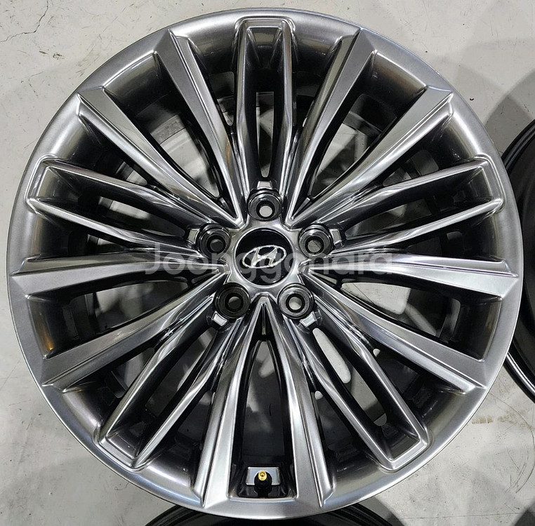 그랜저IG 19인치 휠, 그랜저 19인치 휠--1