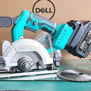 무선 원형 톱x톱날+마끼다18V 배터리 사용