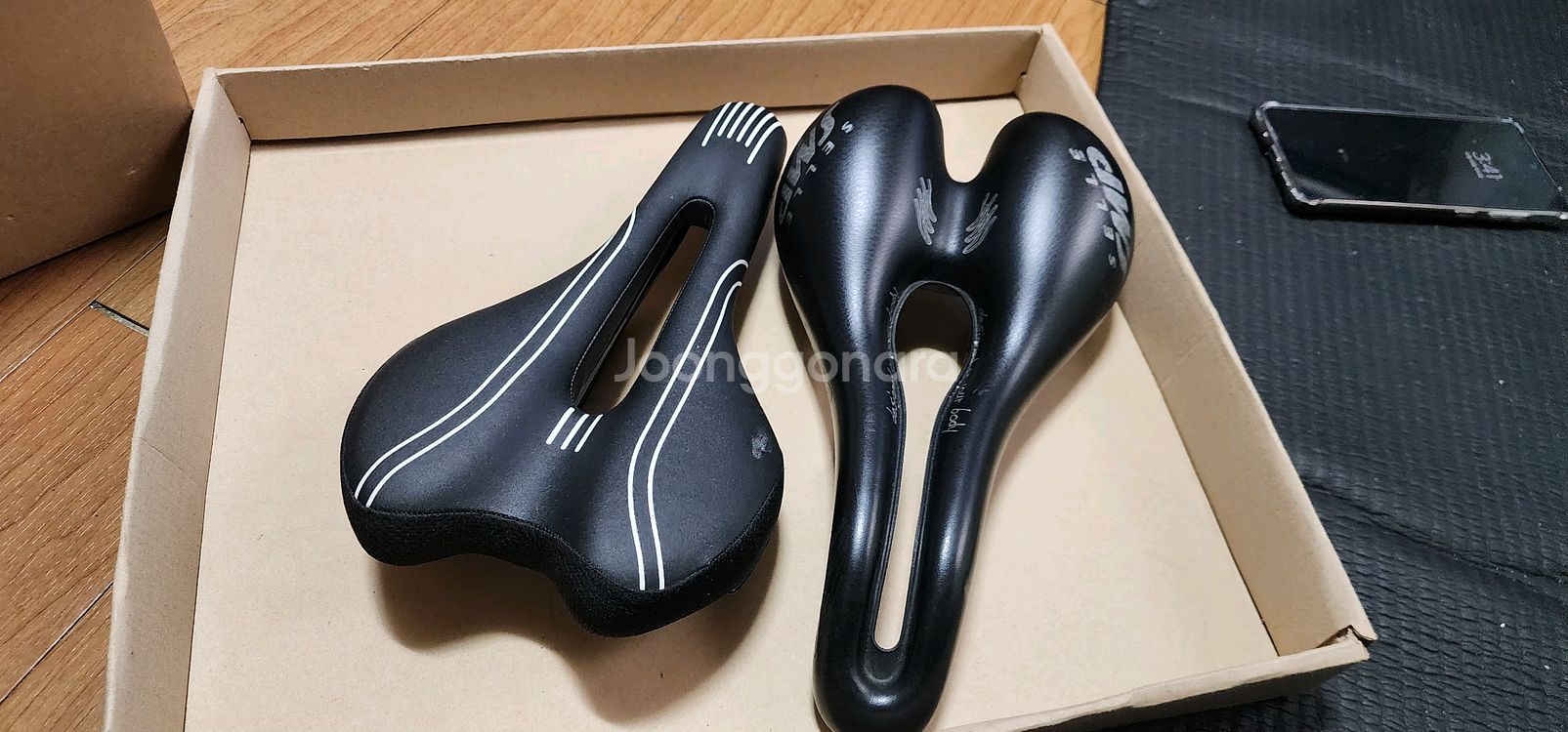 셀레 SMP 자전거 안장 팝니다.--5