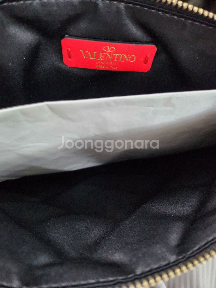 발렌티노 락스터드 블랙 금장 캔디 스터드 클러치--7