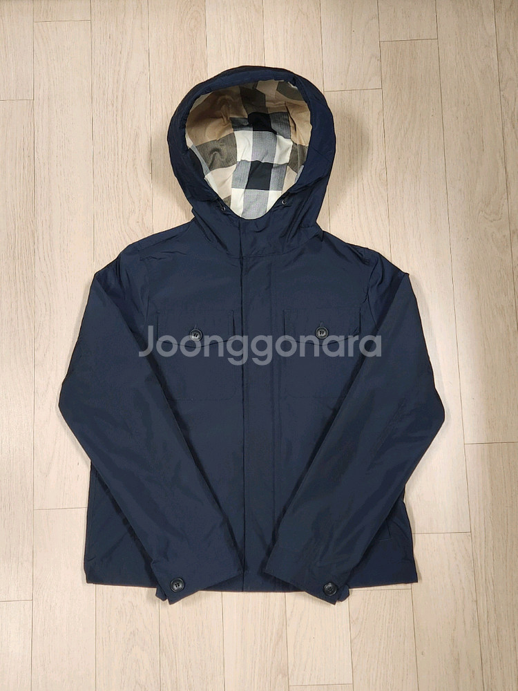 버버리 키즈 바람막이 점퍼 14Y--1