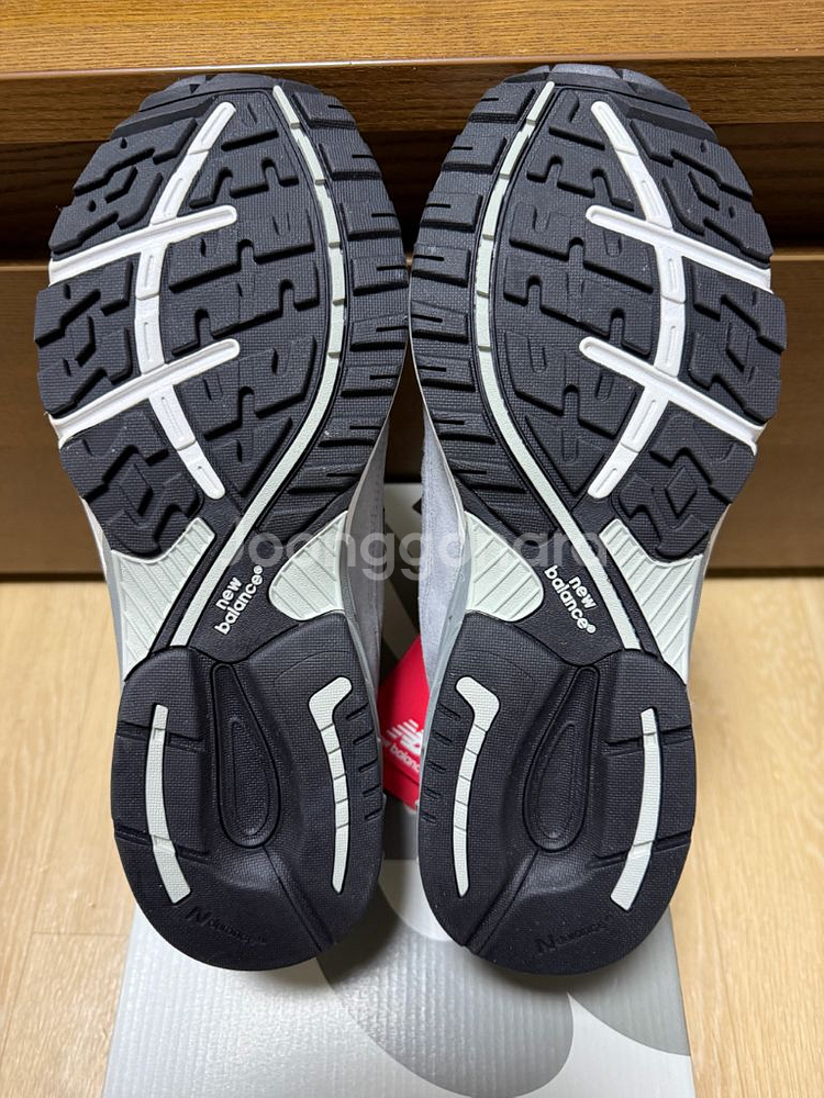 뉴발란스 993 공홈새제품 280 판매합니다--5