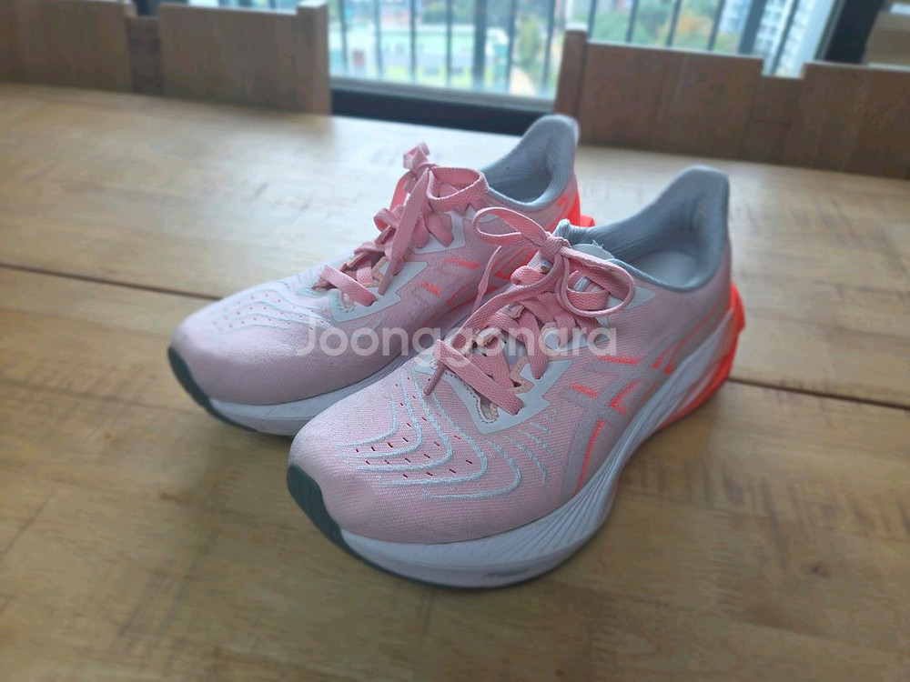 아식스 노바블라스트4 275--0