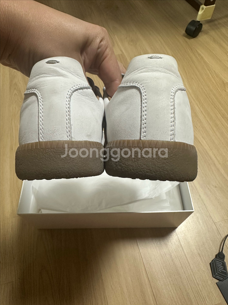 메종마르지엘라 독일군 페인팅 스니커즈 38 사이즈--4