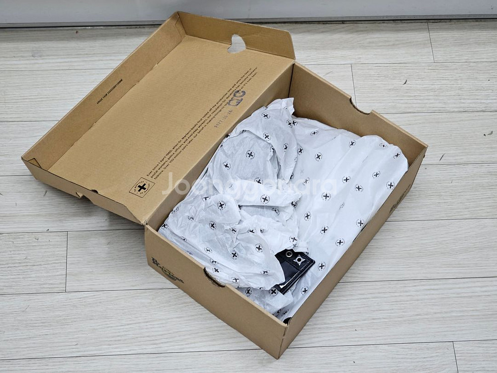 닥터마틴 1460 아이스드 벤 UK4--1