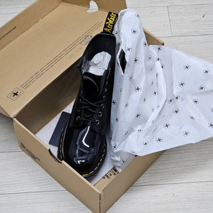 닥터마틴 1460 아이스드 벤 UK4