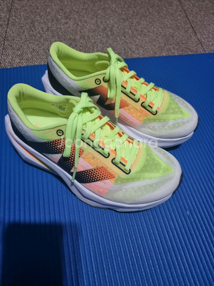 뉴발란스 퓨어셀 레벨4 230--0