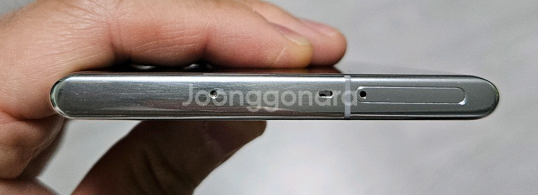 갤럭시 노트10플러스 화이트 256GB A급 싸게 팝니--2