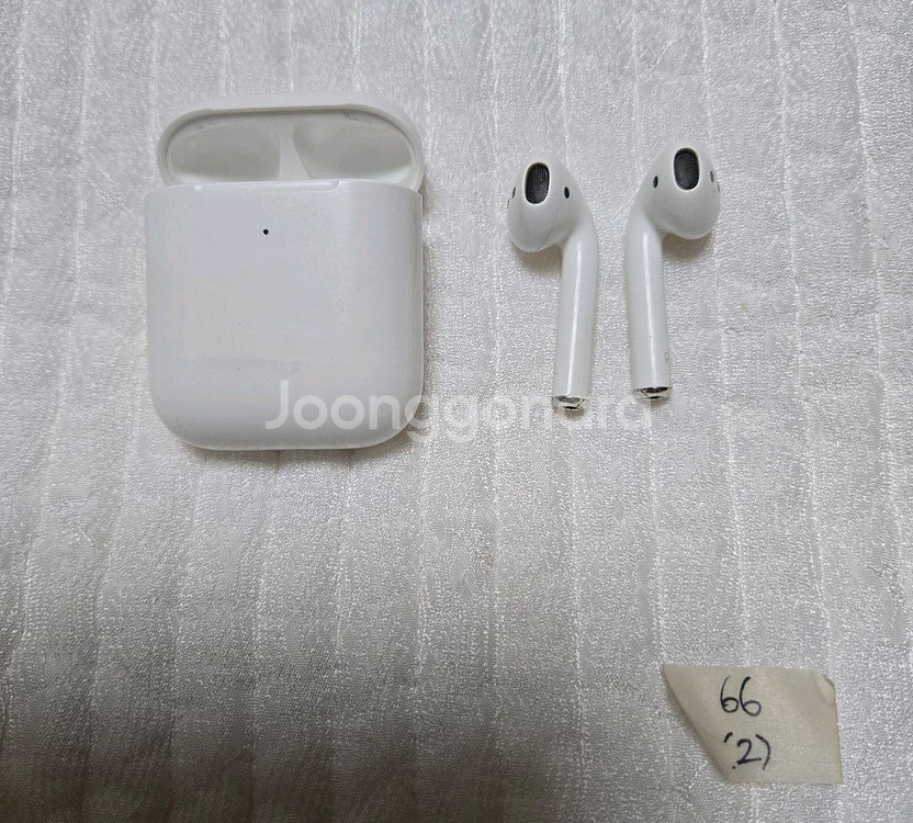 에어팟 2세대 무선충전 버전 팝니다 (배터리 교체)--0