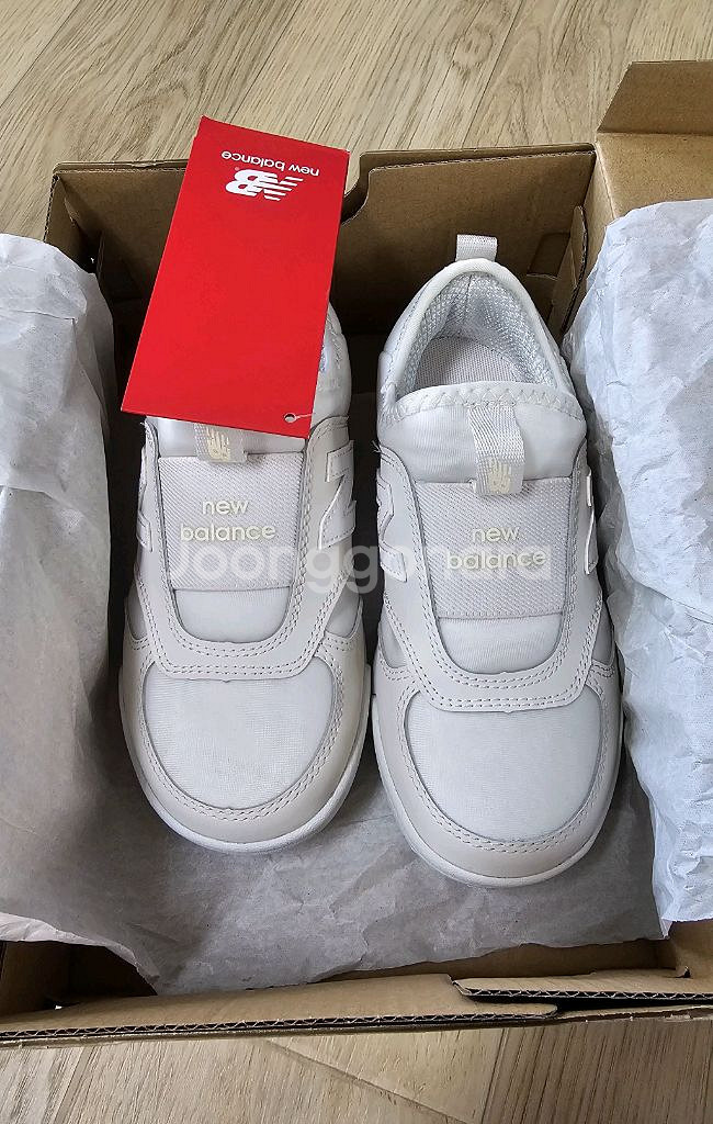 뉴발란스 키즈 운동화 190 새상품--6