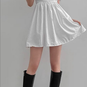 흰색 끈나시 원피스 (새상품)