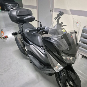 야마하 NMAX125 스쿠터