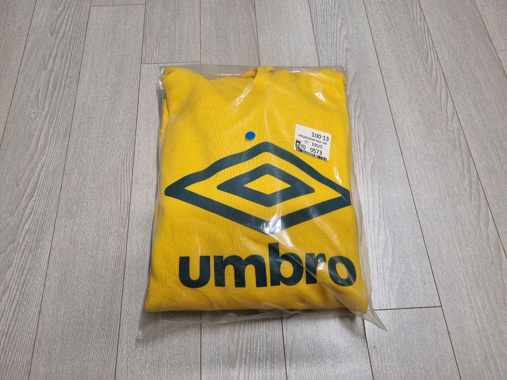 엄브로 후드티--2