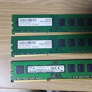 DDR4 8GB 메모리 3개 세트