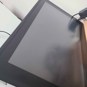 와콤 신티크 22 DTK-2260 22인치 액정타블렛