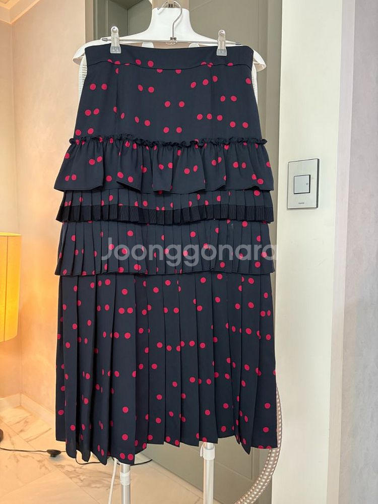 럭키슈에트 도트 플리츠 스커트--6