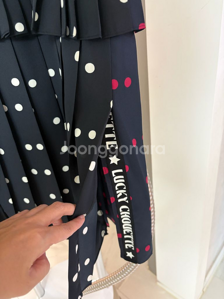 럭키슈에트 도트 플리츠 스커트--4