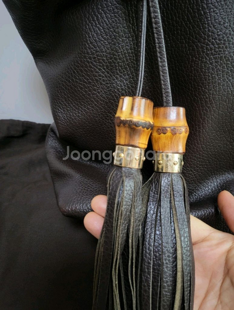 구찌 뱀부 태슬 레더 토트백--5