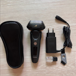 파나소닉 람대쉬 ES-LV67 전기면도기