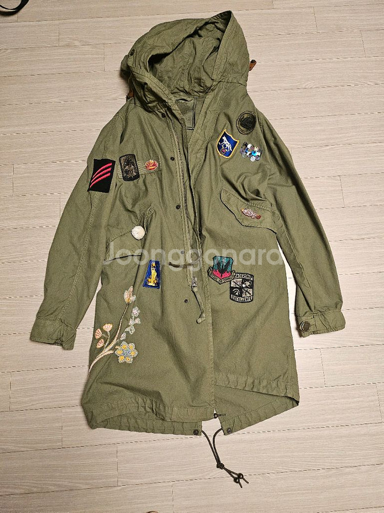 미스터앤미세스퍼 야상 여성 패치 점퍼 트렌치코트 바바리--0