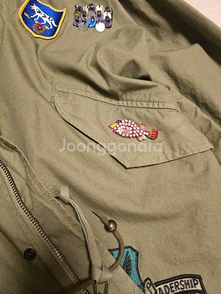 미스터앤미세스퍼 야상 여성 패치 점퍼 트렌치코트 바바리--6