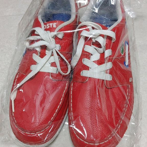 라코스테스니커즈 EUR44 (275-280)