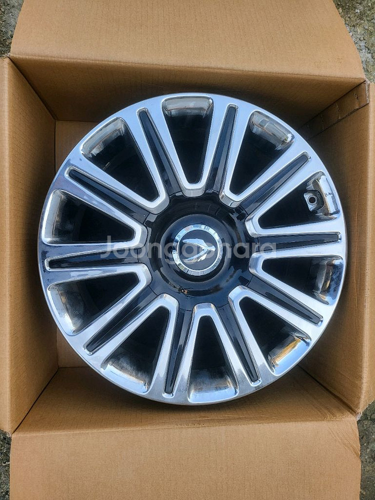 에쿠스VI 리무진 19인치 순정 알로이휠 한대분--0