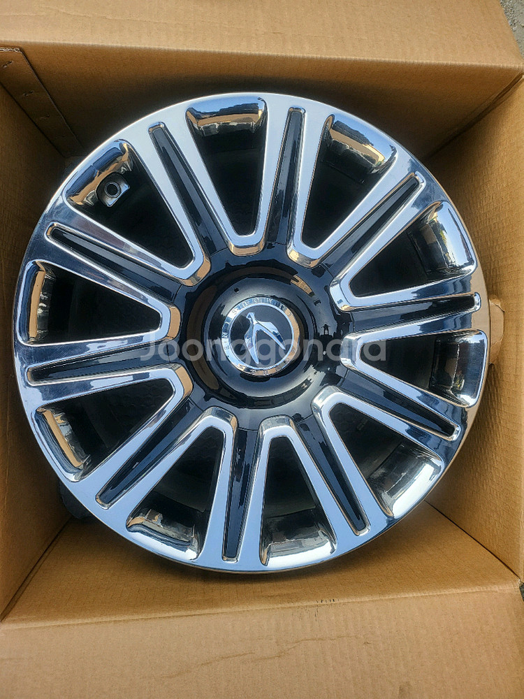 에쿠스VI 리무진 19인치 순정 알로이휠 한대분--6