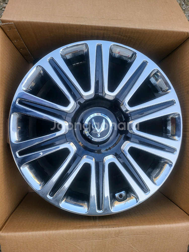 에쿠스VI 리무진 19인치 순정 알로이휠 한대분--4