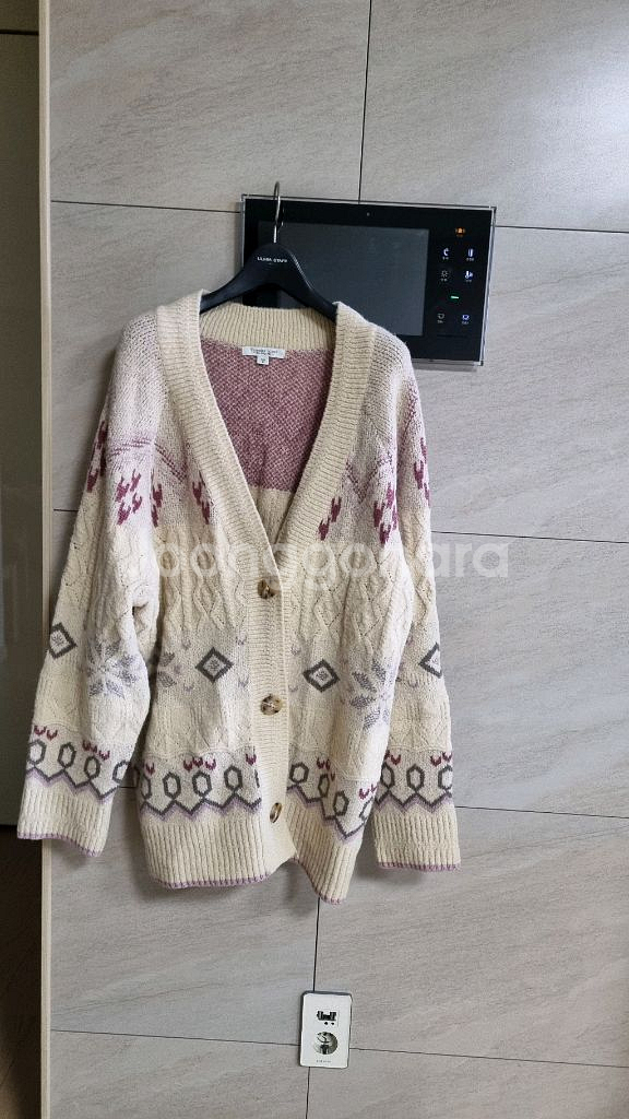 써스데이아일랜드 가디건--0