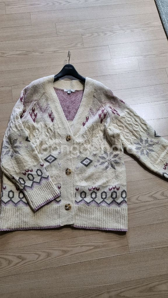 써스데이아일랜드 가디건--9