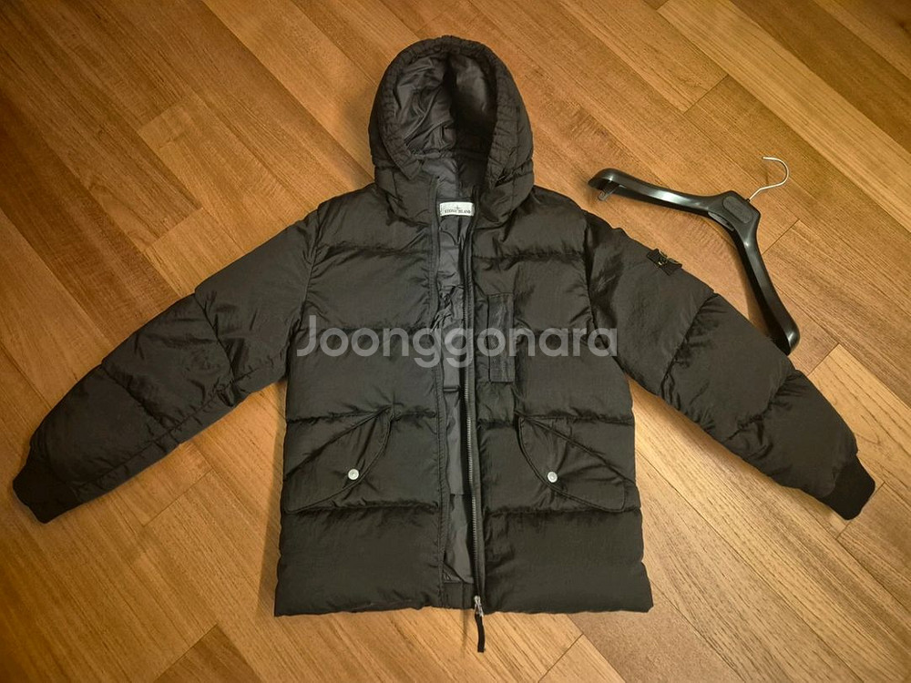 스톤아일랜드 22FW 나일론메탈 패딩 블랙 백화점정품M--0