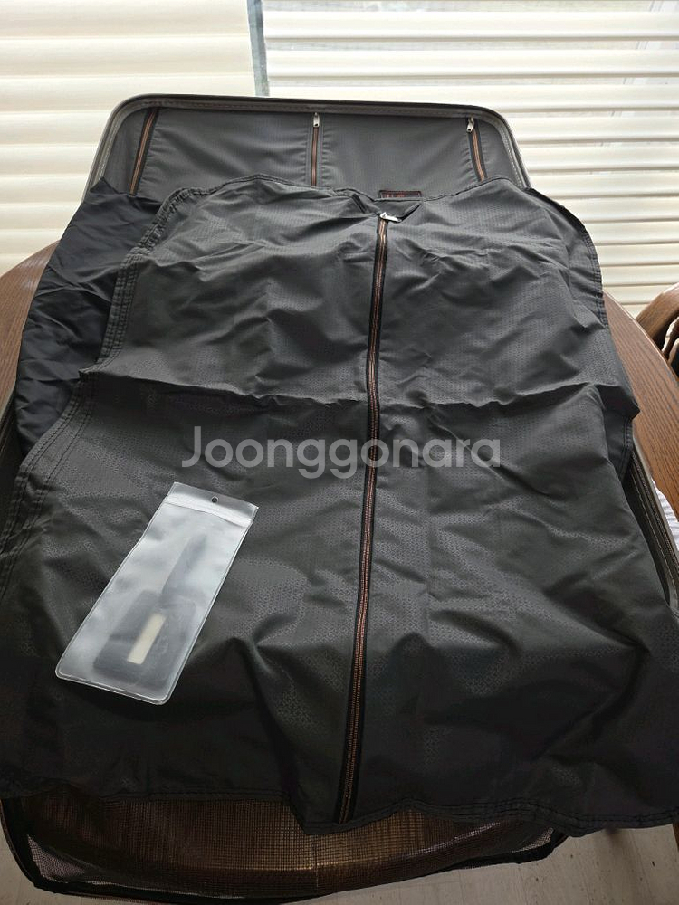 쌤소나이트 블랙라벨 하드케이스 여행가방--9