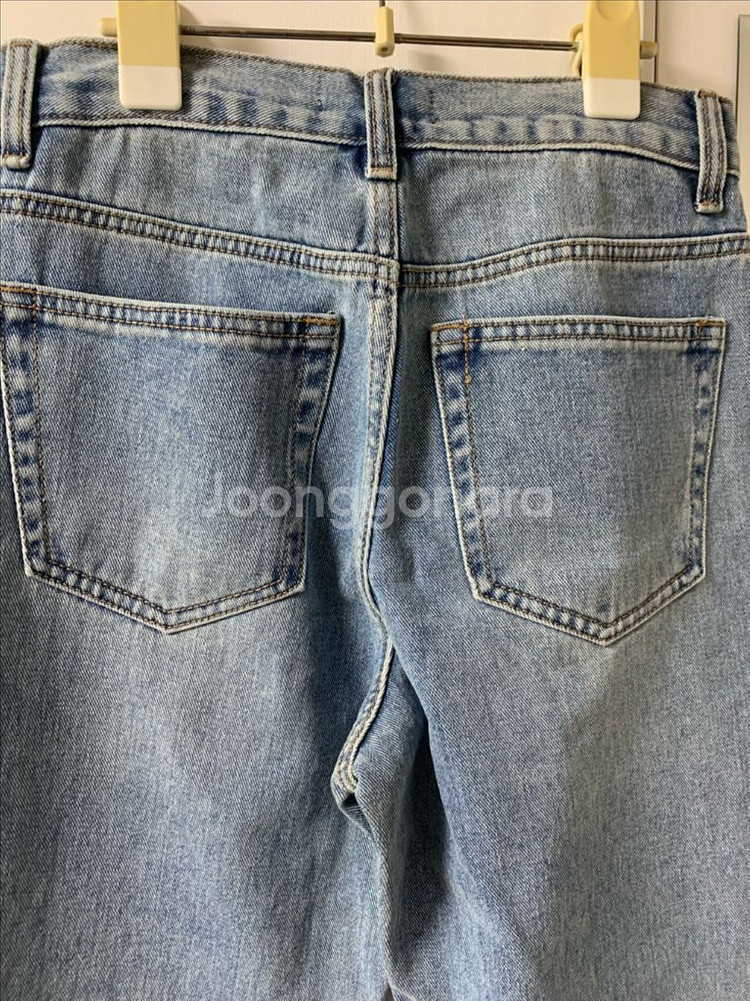 무탠다드 세미 부츠 컷 데님 팬츠라이트 인디고 26사이즈판매--4