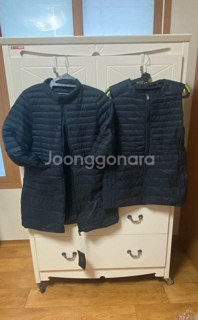 새상품 ) 여성 경량패딩+조끼셋트/구스 솜털 80/20--0