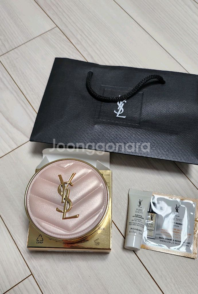 입생로랑 뚜쉬 에끌라 글로우 쿠션 새것--8