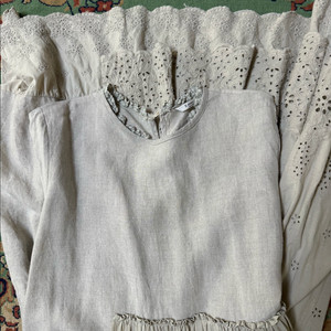 투스토리지니 린넨 원피스