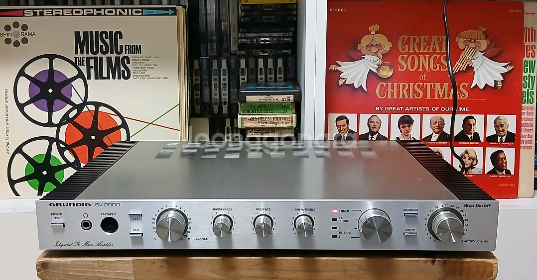 그룬딕 슬림형 하이파이 인티앰프_(민트급)--0