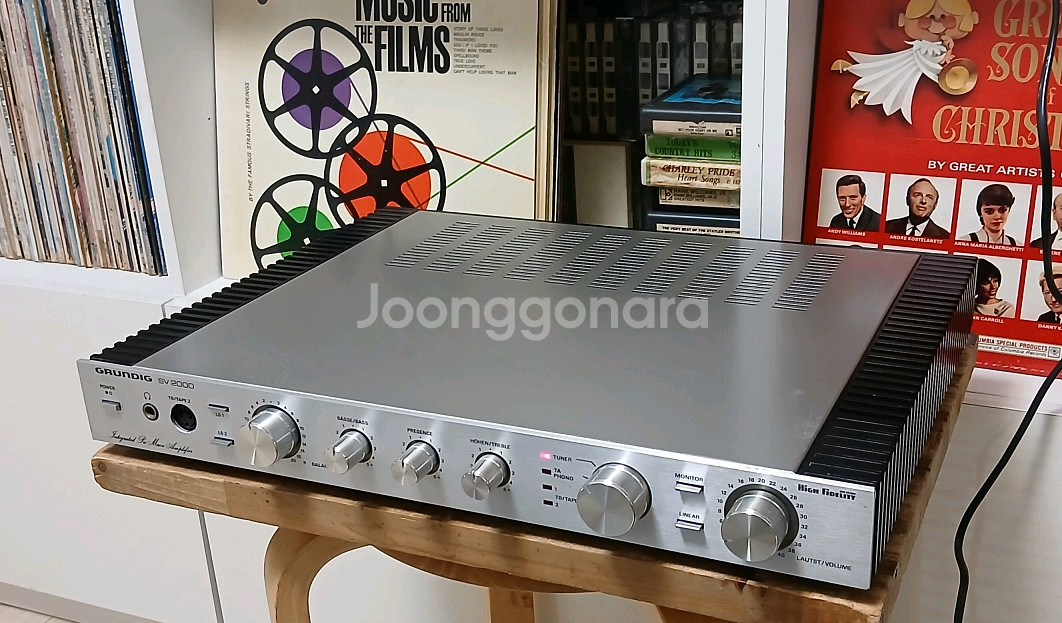 그룬딕 슬림형 하이파이 인티앰프_(민트급)--1