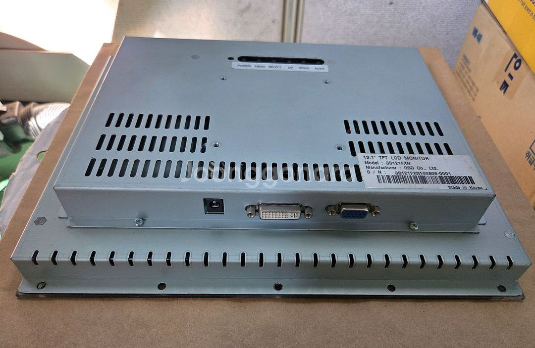 12.1인치 TFT lcd모니터--3