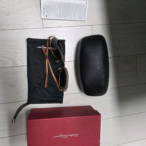 페레가모 선글라스